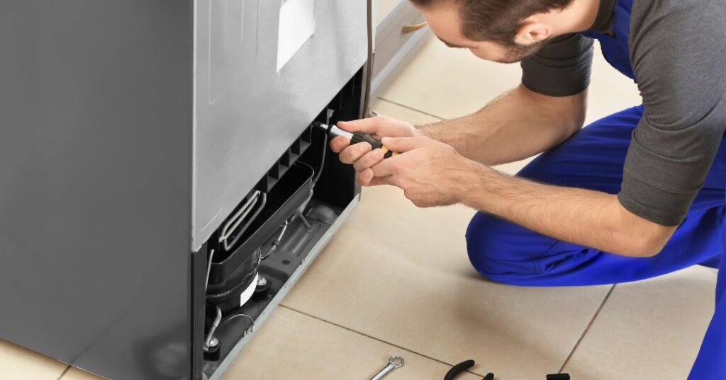 Conserto de Freezer em Americana | Assistência Perto de Mim Limpeza de dreno e sistema de ventilação