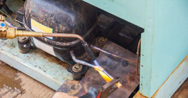 Conserto de Freezer em Americana | Assistência Perto de Mim Manutenção de motor