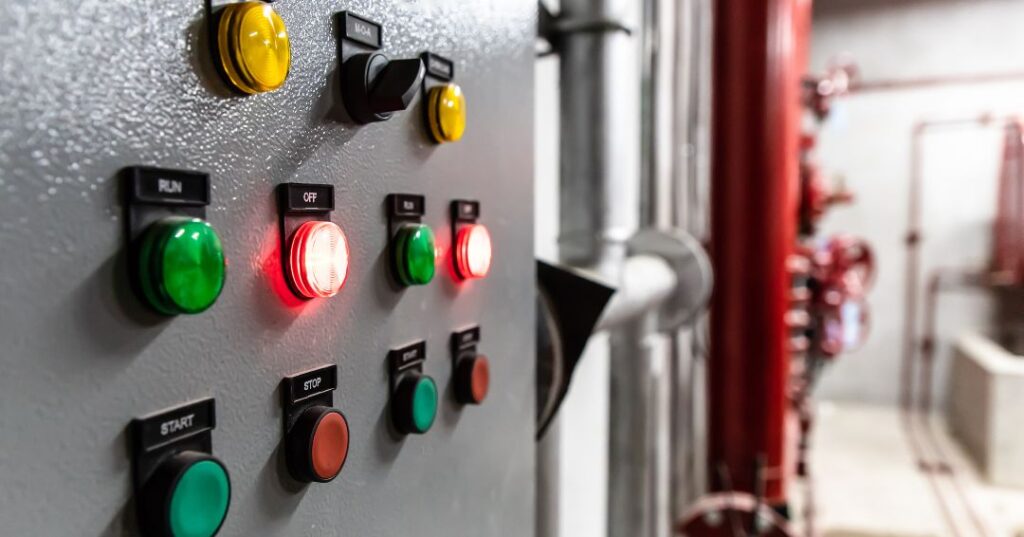 Conserto de Câmara Fria em Americana | Assistência Perto de Mim Painel de controle com falhas ou apagado